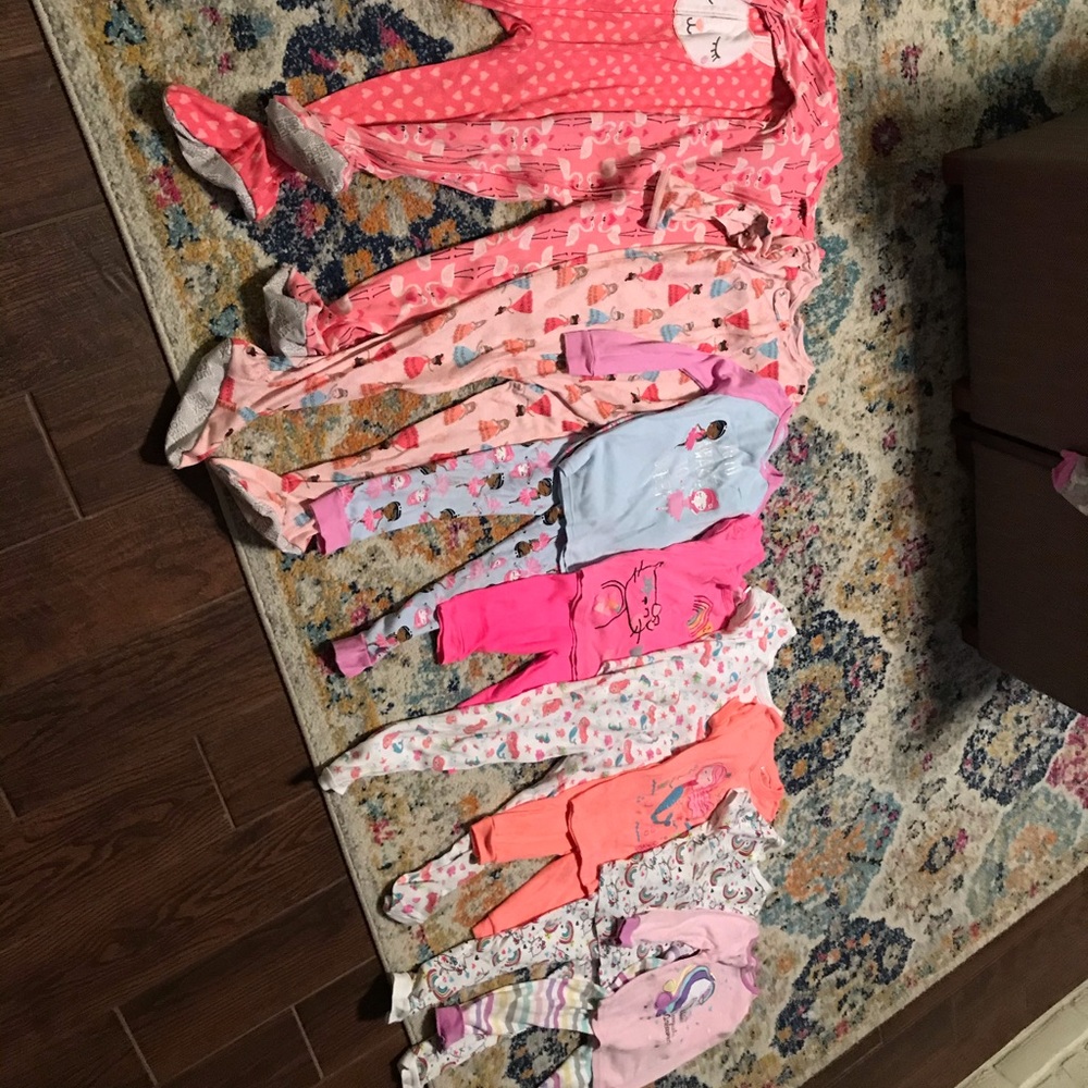 Girls 5T Pajamas